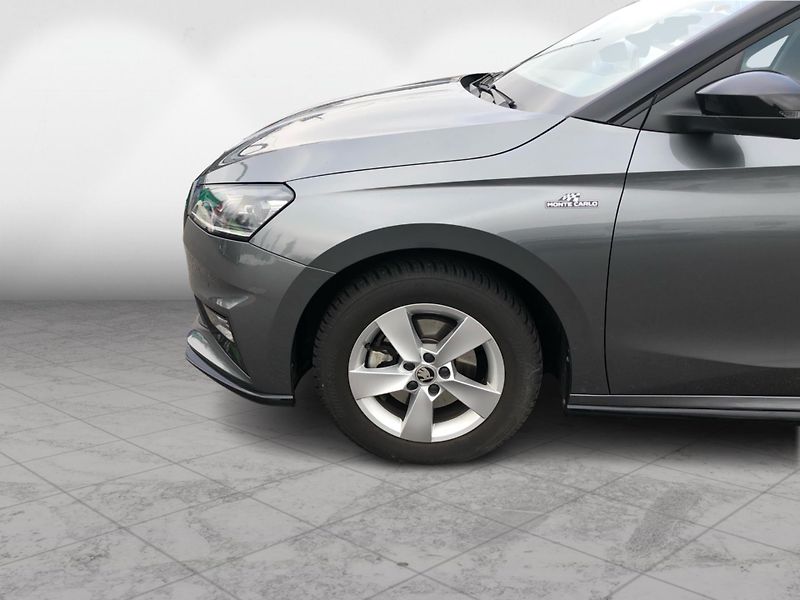 Škoda Fabia 1.0 TSi Monte Carlo - fotka 10 z 29