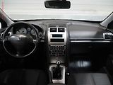 Peugeot 407 (2009) 2.0 HDI, ČR, Panor, STK2/28 - náhled 8