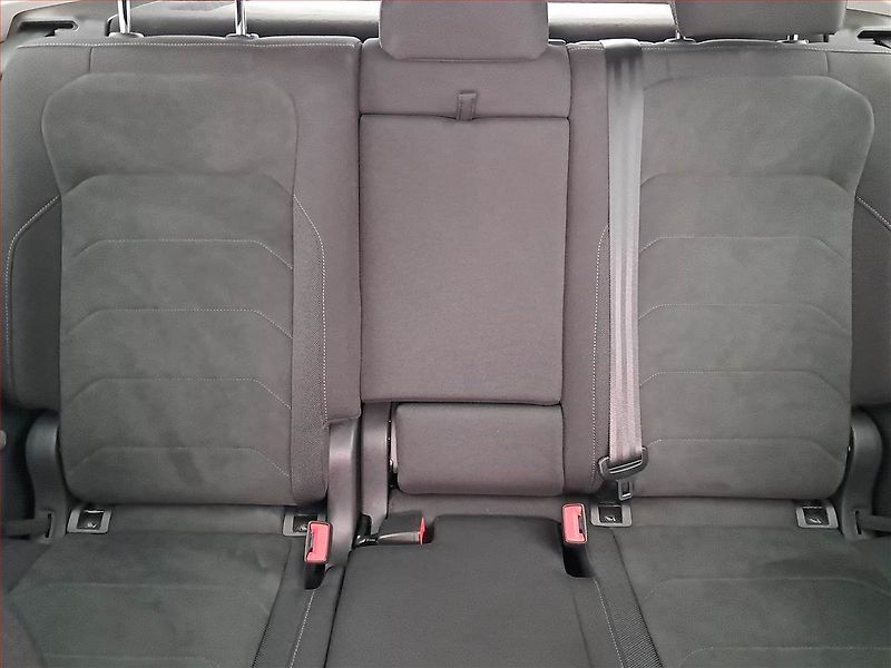 Volkswagen Tiguan (2022) 1.5 TSI - fotka 10 z 16