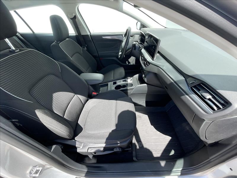 Ford Focus 1,5 Ecoblue AT8 Titanium - fotka 17 z 23