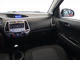Hyundai i20 (2014) 1.2, Serv.kniha, Tempomat - náhled 8