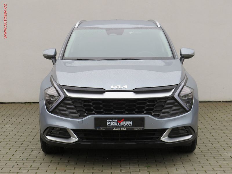 Kia Sportage (2023) 1.6 T-GDi, 2.maj,ČR - fotka 2 z 3