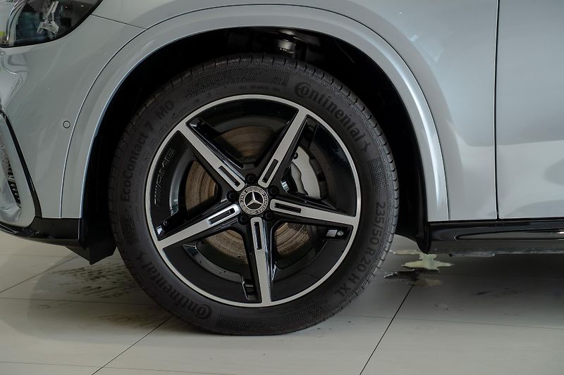 Mercedes-Benz GLC (2026) 400 4M EQ/AMG/DIGITALLIGHT/DIS - fotka 7 z 19
