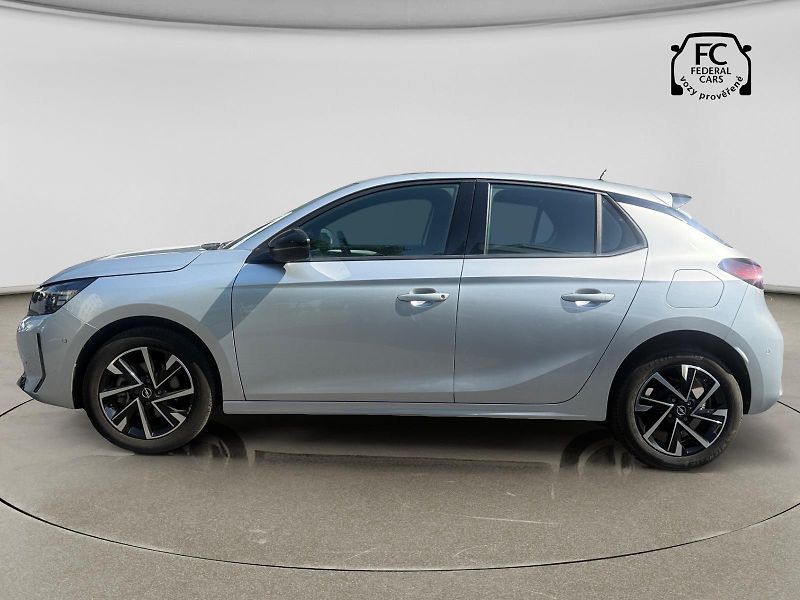 Opel Corsa (2025) 1,2 GS Benzin 100k MT6 - fotka 3 z 15