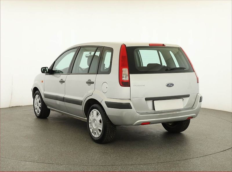 Ford Fusion (2006) 1.6, Automat, po STK - fotka 4 z 14