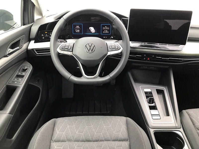 Volkswagen Golf (2026) People 7DSG 1,5eTSI - fotka 6 z 7