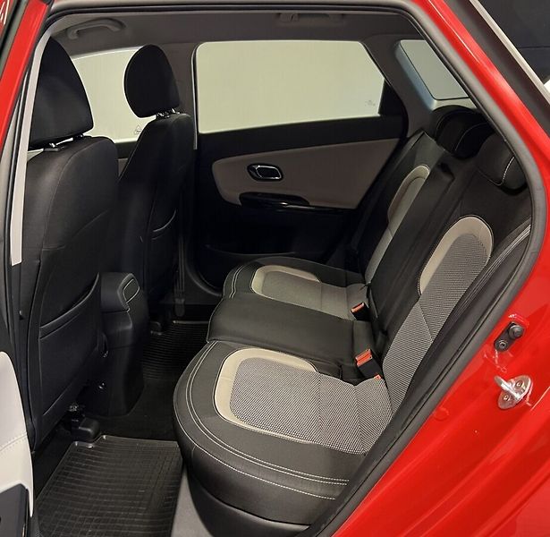 Kia Ceed 1.6 CRDi Exclusive SW - fotka 10 z 16