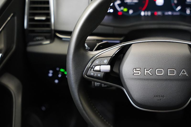 Škoda Karoq - fotka 16 z 28