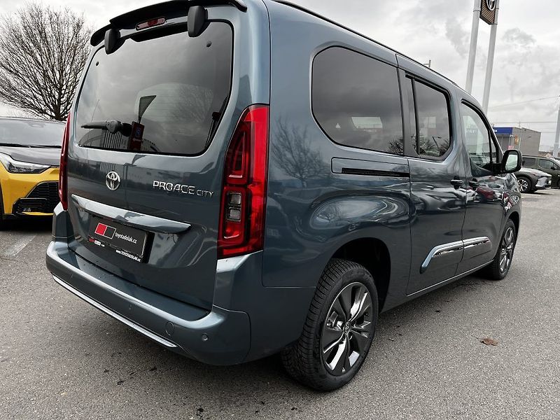 Toyota ProAce City Verso 1.5L 130k Family ODBĚR 1/2027 - fotka 4 z 31