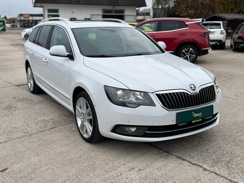 Škoda Superb - fotka 12 z 15