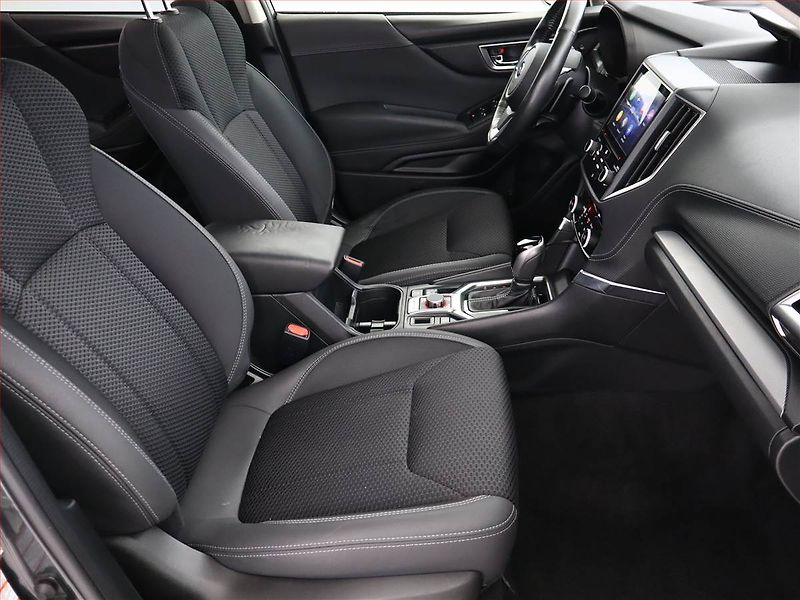 Subaru Forester (2020) 2.0 e-Boxer MHEV - fotka 7 z 22