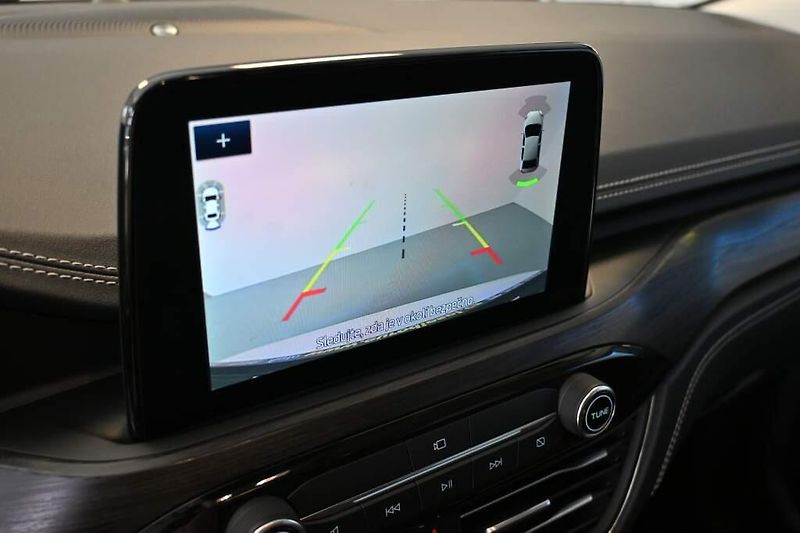 Ford Kuga (2021) 2.5 VIGNALE VIRTUAL LED ACC BO - fotka 25 z 48