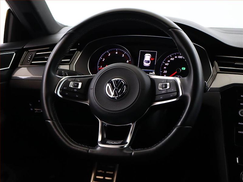 Volkswagen Arteon (2019) R-line 2.0 TSI - fotka 14 z 22