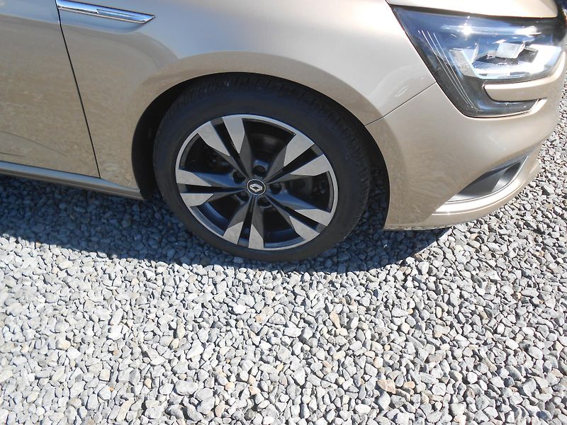 Renault Mégane dci,automat,FULL LED, - fotka 14 z 40