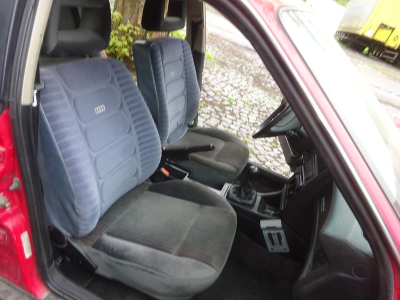 Audi 90 (1991) 2.3 4X4 - fotka 7 z 16
