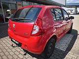 Dacia Sandero 2009 1.4 MPI 55kW - náhled 4