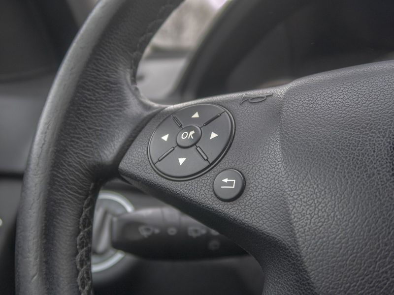 Mercedes-Benz Třídy C (2009) 200CDI man – 2x ALU kola - fotka 17 z 46