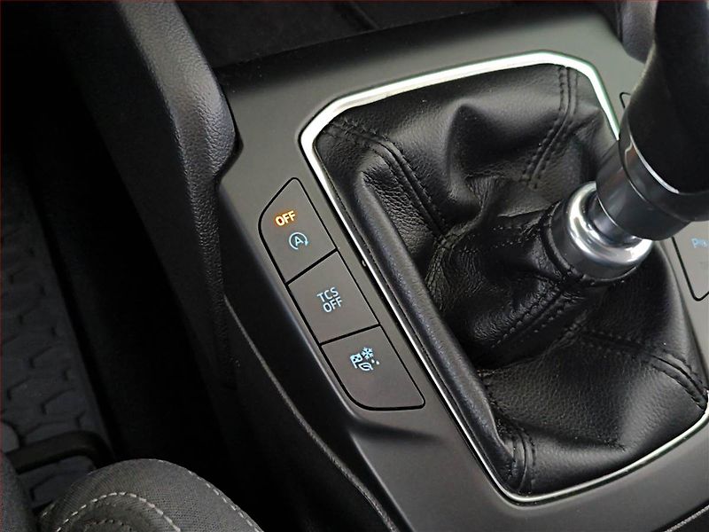 Ford Focus (2020) 1.5 EcoBlue, Navi, Tempomat - fotka 16 z 19
