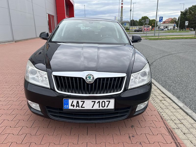 Škoda Octavia 1.6 TDi Elegance - fotka 3 z 28
