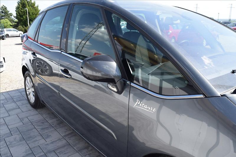 Citroën C4 Picasso 1,6 HDI 82KW NÍZKÉ KM 2XKOLA - fotka 9 z 50