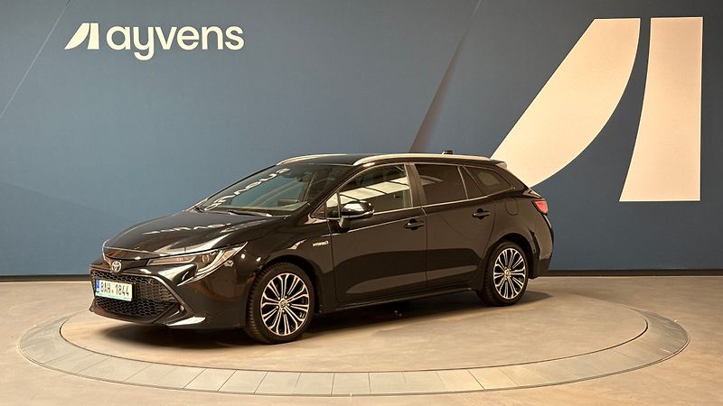 Toyota Corolla 2.0 Hybrid e-CVT Comfort Touri - fotka 4 z 18