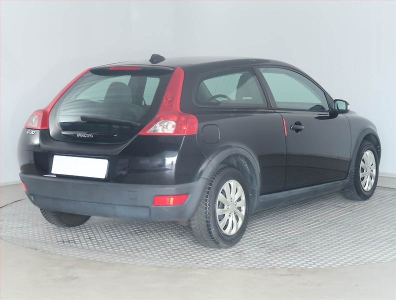 Volvo C30 (2007) 1.6 D, nová STK, v provozu - fotka 5 z 14