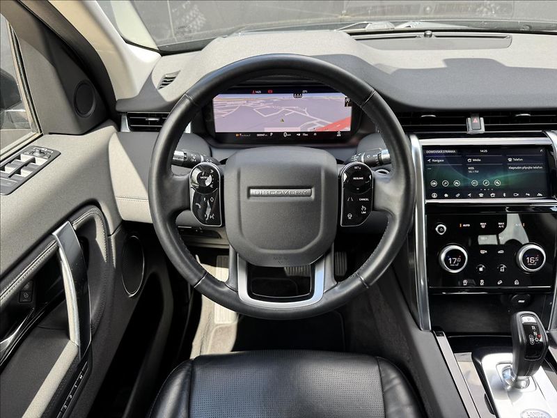 Land Rover Discovery Sport 2,0 D150 SE 4WD AT DPH - fotka 15 z 27