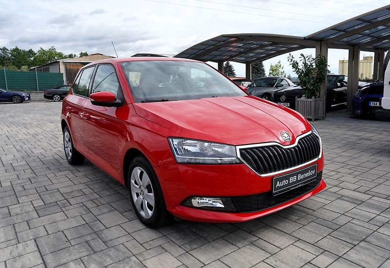 Škoda Fabia 1.0 MPI  75 PS/10.400 km !!!! - fotka 8 z 33