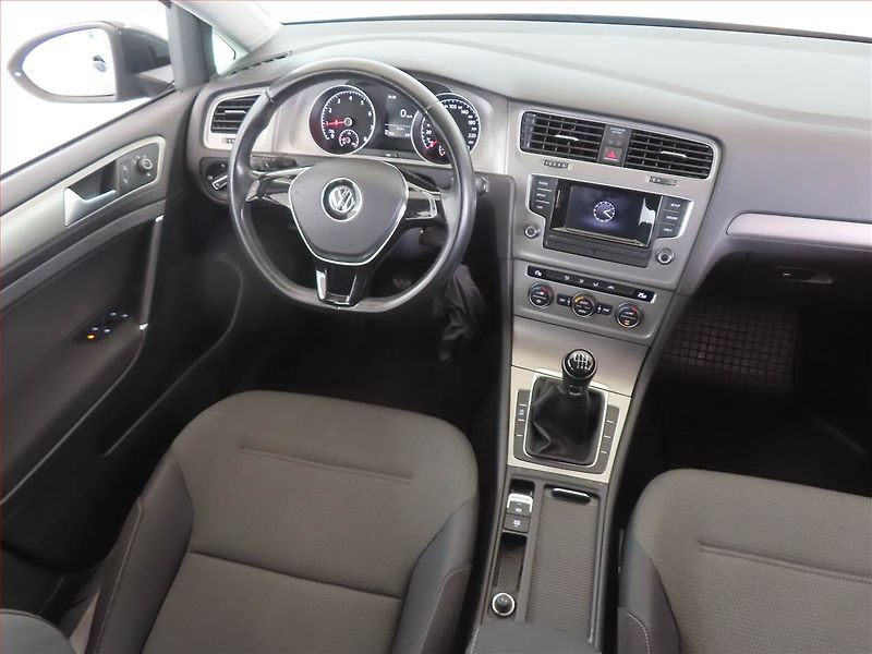 Volkswagen Golf (2014) 1.2 TSI, Serv.kniha, Tempomat - fotka 7 z 14