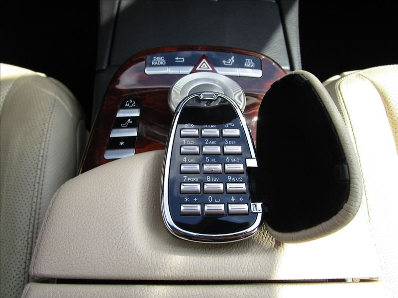 Mercedes-Benz Třídy S S 420CDi V8 AMG - fotka 13 z 59