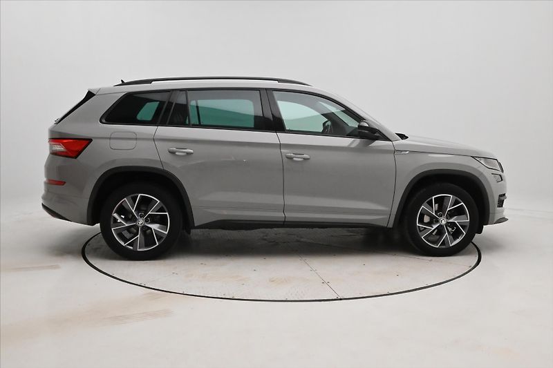 Škoda Kodiaq 1,5 TSI 110 kW SPORT LINE Záru - fotka 4 z 32