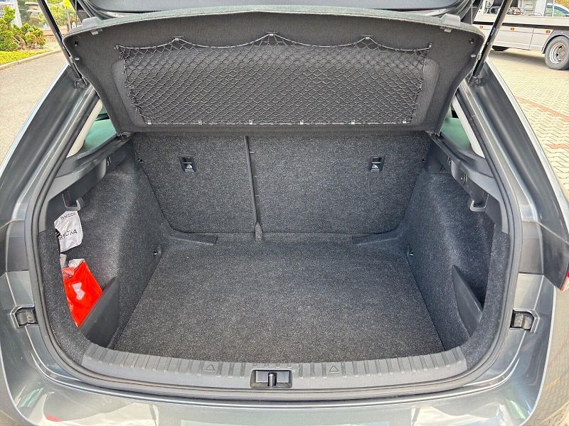 Škoda Scala (2025) Top Selection 1.0 TSI 85 kW DS - fotka 10 z 29