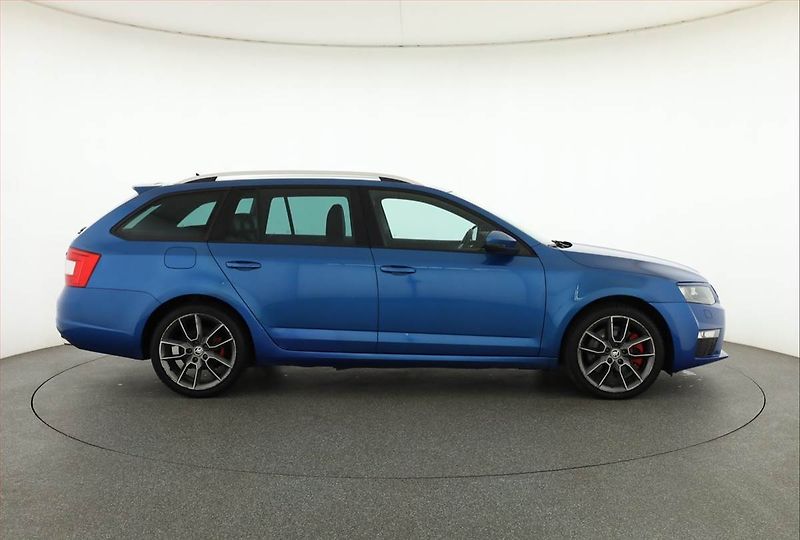 Škoda Octavia (2015) RS 2.0 TDI, Automat, Navi - fotka 6 z 14