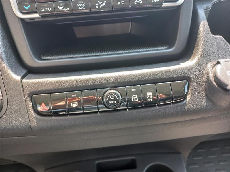 Fiat Ducato 2,2 MTJ Light L2H2 - Možnost p - fotka 16 z 18
