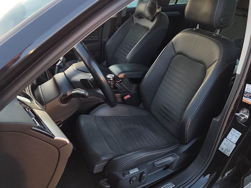 Volkswagen Passat (2021) 1.5tsi 110kw DSG, ČR, 1.maj. - fotka 11 z 24