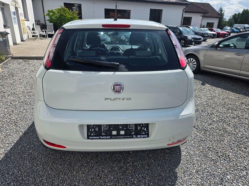 Fiat Punto (2012) 1.4 i Velmi pěkné - fotka 4 z 18