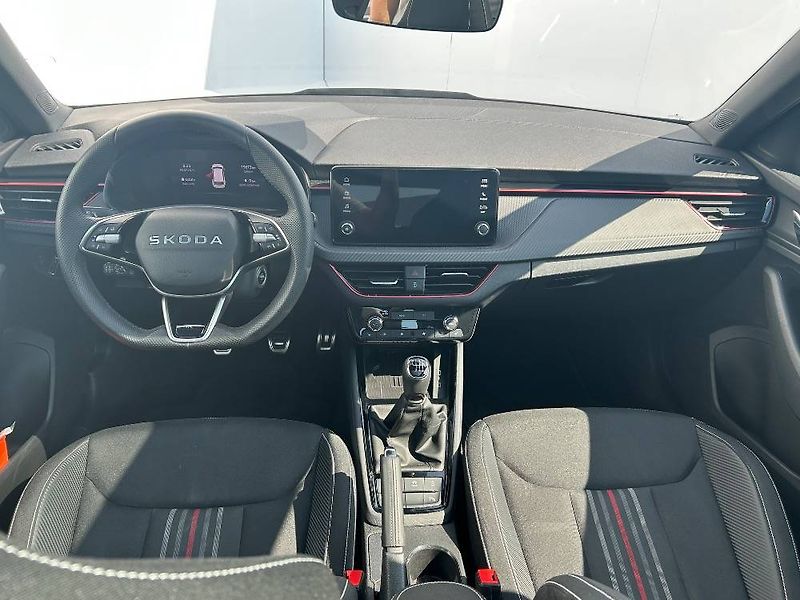 Škoda Kamiq Monte Carlo 6MP 1,0TSI - fotka 10 z 24