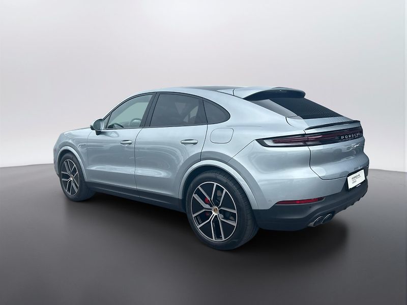 Porsche Cayenne S E-hybrid Coupe - fotka 3 z 30
