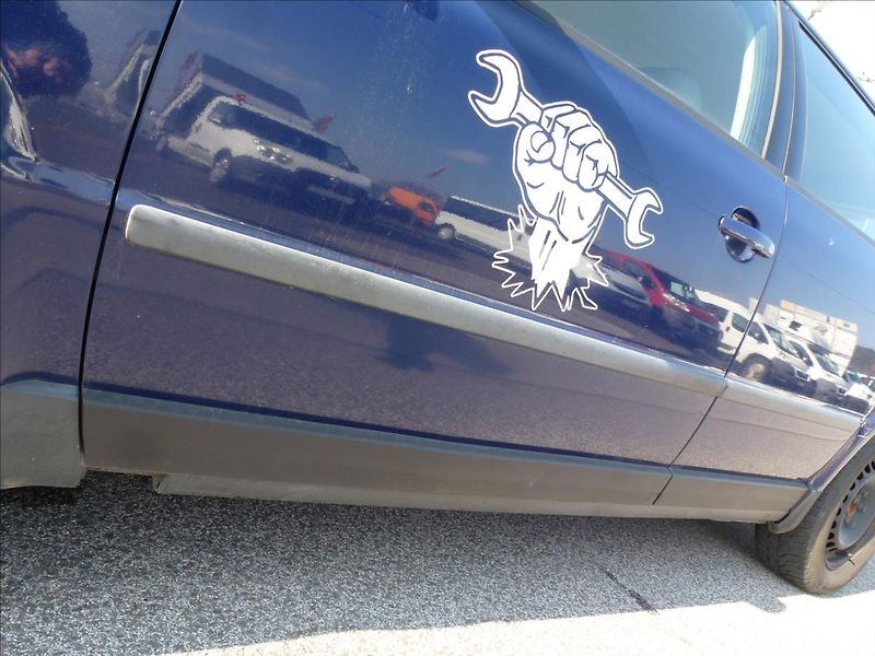 Volkswagen Passat 1,6 Bez dokladů !!! na ND - fotka 37 z 47