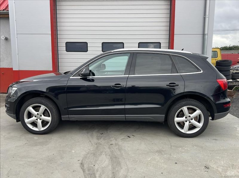 Audi Q5 3,0 TDI QUATTRO 176 kW TAŽNÉ - fotka 2 z 21