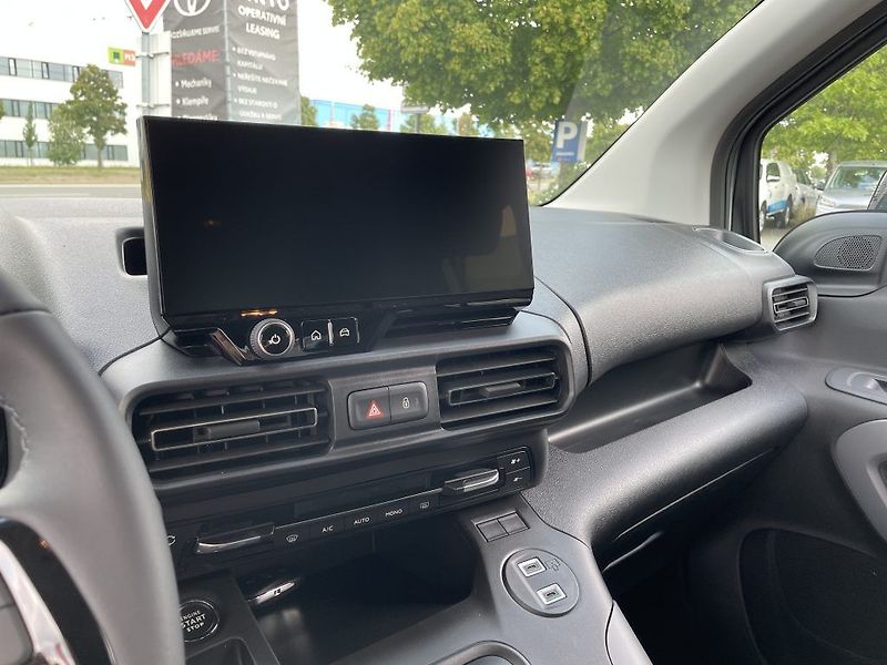 Toyota ProAce City Verso 1.5D 130k Long ODBĚR 6/2026 - fotka 18 z 29