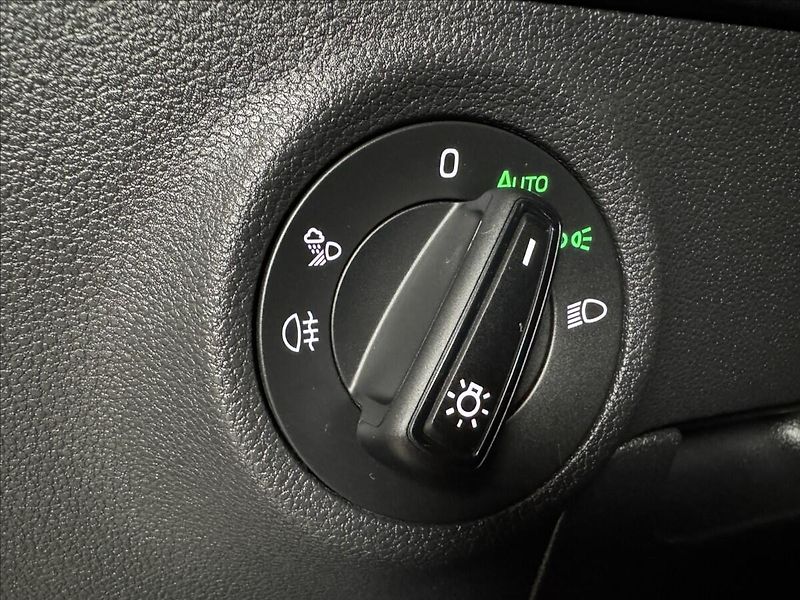 Škoda Kodiaq 2,0 TDi  DSG 4x4 Tour Assist K - fotka 19 z 48