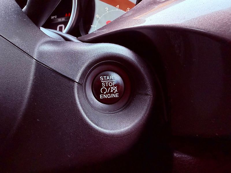Fiat 500X 1.4 MultiAir Turbo, ČR - fotka 23 z 25