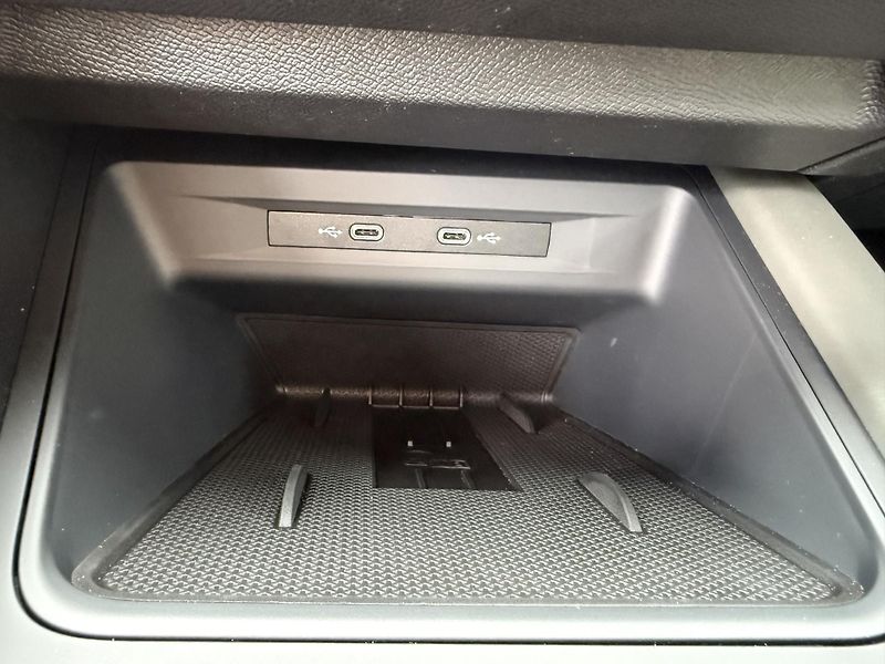 Cupra Formentor (2026) 2.0TDI TRIBE 150k DSG ZÁRUKA 5 - fotka 39 z 45
