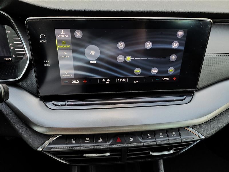 Škoda Octavia 1,0 TSI,NAVI,LED,VIRTUAL,KEYLE - fotka 34 z 50