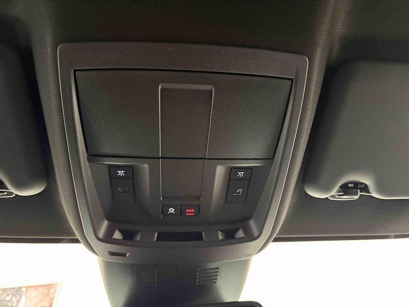 Peugeot 3008 (2025) Allure Hybrid 145 e-DCS6 - fotka 46 z 48