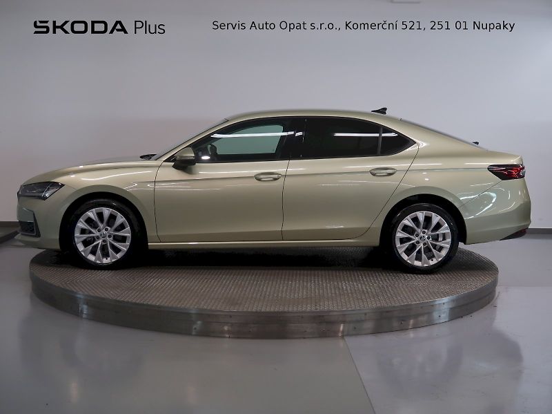 Škoda Superb (2024) SELECTION 2.0TDI 110KW CANTON - fotka 3 z 38