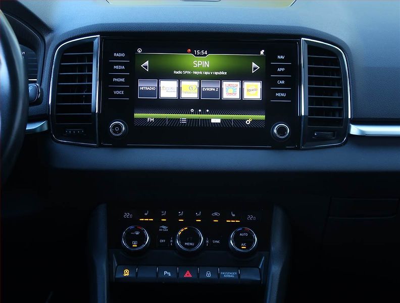 Škoda Karoq (2019) Style Plus 2.0 TDI - fotka 12 z 23