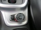 Suzuki Vitara (2016) 1.4 BoosterJet, 4X4, Automat - náhled 16