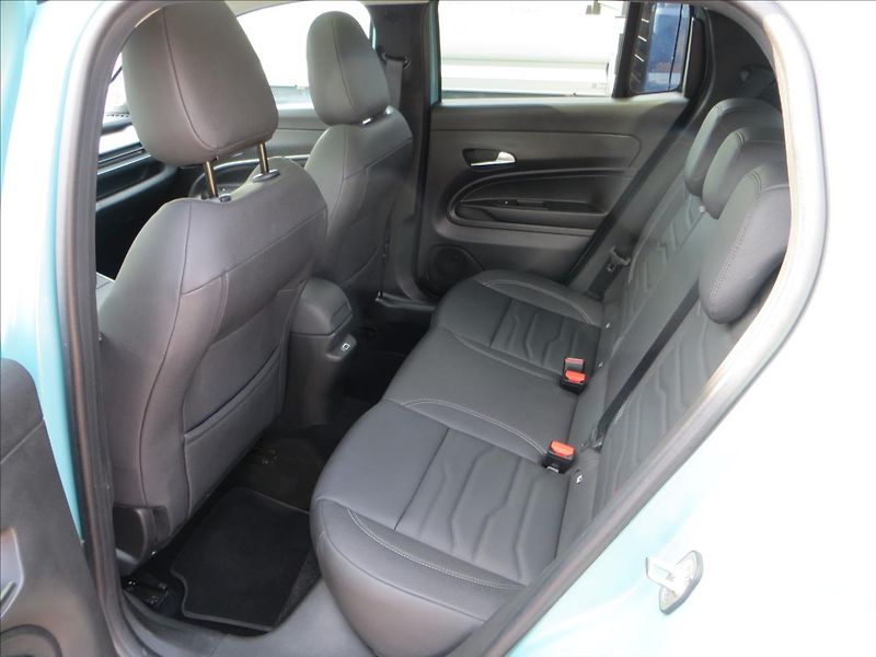 Jeep Avenger 1,2 Turbo AUT Summit JBL ČR - fotka 26 z 29